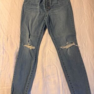 Universal Thread Denim Blue Ripped Skinny Jeans